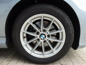 BMW E91 320D KOMBI 2011 XENONY NAVI  +  SERVIS ZA 50000  + - 11