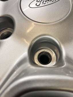 6x139.7 R17 Originál Alu Ford Ranger + senzor TOP STAV - 11