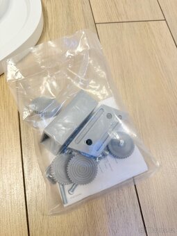 Dětská židlička jídelní - 11