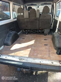 Ford Transit - 11