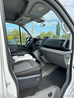 VW Crafter - 2.0 TDI Sanitní vůz - DSG - 11