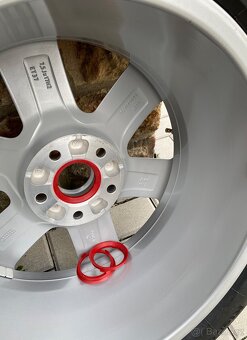 AUDI zimní sada kol 17" 5x112 VW Škoda Mercedes / 225 55 17 - 11