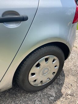📌 Volkswagen Golf 1.4 16V, r. 2006, STK nová - 11