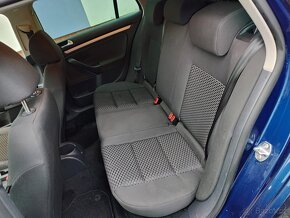 Volkswagen Golf 1,6 TDI Variant + pneu - 11