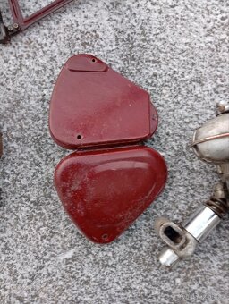 Jawa pérák 250 - 11