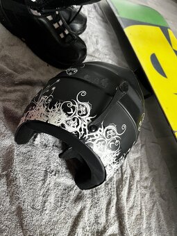 Komplet výbava na snowboard - 11