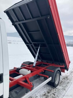 Iveco Daily 35C18 třístranný sklápěč Vyklápěč - 11