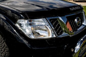 Nissan Navara DoubleCab 3.0 V6 dCi Platinum A/T Long - 11