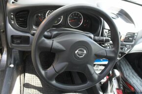 Niisan Almera 1.5i/72kW.r.2006, naj. 160.500 km - 11