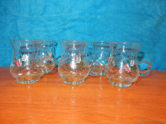 Prodám z pozustalosti ruzné sklenice,mísy atd - 11