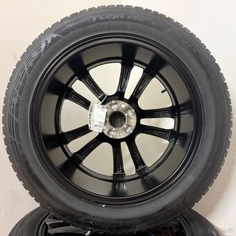 KIA SORENTO IV 5x114,3 R19 ET49,5+ZIMNÍ 235/55R19 5mm - 11