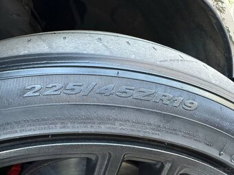 Sada alu R3 Wheels 8,5x19 5/112 + 225/45R19 - 11
