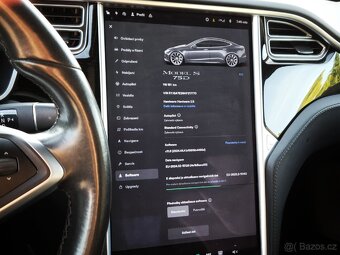 Tesla Model S 75d AWD-386kw-CCS2-Panorama-vzduch - 11