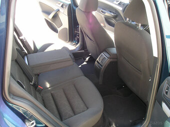 ŠKODA OCTAVIA II COMBI-FACELIFT-2.0 TDi 103KW RV-2012 - 11