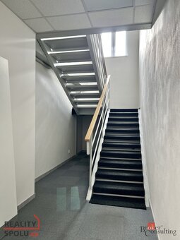 Pronájem, komerční/sklad, 781 m2, Plynární 3218/11, Moravská - 11