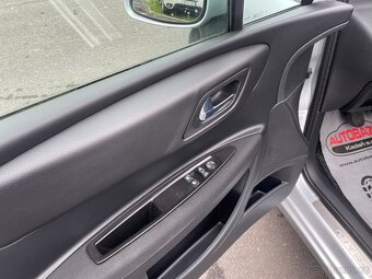 Citroën C4, 1,4 65kW, SERVISKA - 11