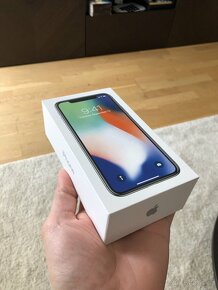 iPhone X 256GB - 11