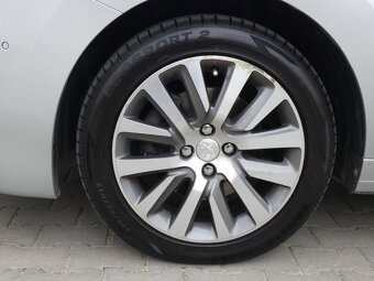 Peugeot 5008 2.0 HDI Allure, panorama - 11