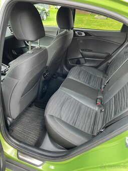 KIA XCeed GT-line 1.5T-GDi 118kW 7°DCT 2023 - 11