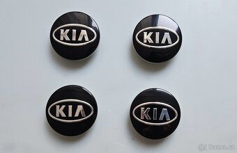 Středové krytky do kol KIA - 11
