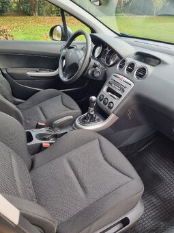 Peugeot 308 1.6 nafta 1.majitel - 11