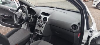 Opel Corsa benzin 2011 - 11