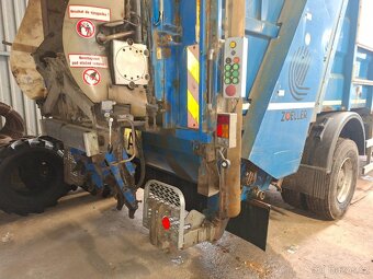 MB AXOR 1833 AK 4X4 - 11