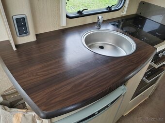 SWIFT STERLING ECCLES 90 CORAL,2010, VELKÁ KOUPELNA A POSTEL - 11