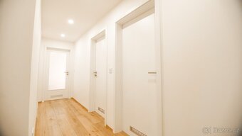 PRODEJ BYTU 3+KK 75m² S GARÁŽÍ - PRAHA 22 UHŘÍNĚVES - 11