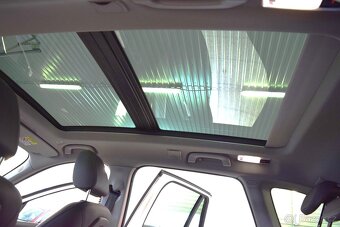 BMW X1 xDRIVE 25e M PAKET 162 kW 2021-DPH - 11