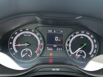 ŠKODA SUPERB III 2.0TDI 110KW DSG COMBI STYLE PLUS ČR DPH - 11