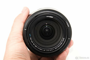 Pentax K-70 v setu s PENTAX DA 18-135mm WR s krabicí a dokla - 11