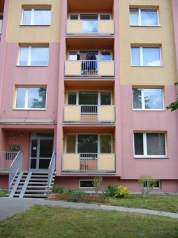 Pronájem bytu 3+1 67m2 Na Pěšině Děčín 9 - 11