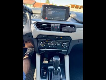 Mazda 6 2.2 Skyactiv-D Revolution TOP A/T - 11