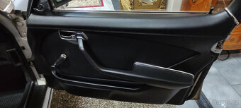 Mercedes-Benz 116 280 CE - 11