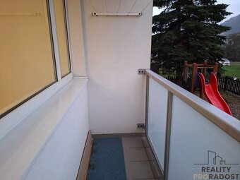 Pronájem bytu 2+1/L, Březiny - 11