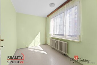 Převod dr. podílu, byty/4+1, 76.3 m2, Na Zavadilce 786, Praž - 11