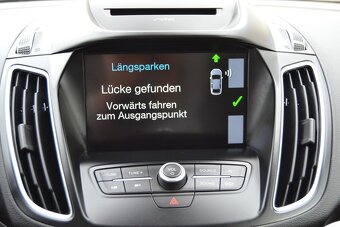 Ford Grand C-Max 2.0 TDCi 110kW Titanium facelift TOP STAV - 11