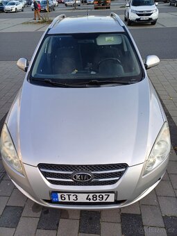 Kia ceed SW 1.6 benzín - nová STK - 11