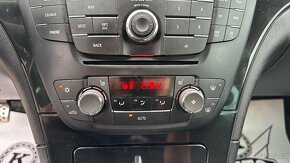 Opel Insignia 2.0CDTi 118kW Alu,PDC,Navi - 11
