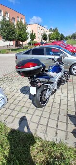SUZUKI GSR 600 - 11