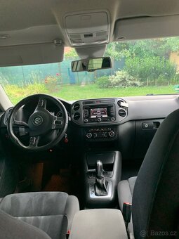 Volkswagen Tiguan - 11