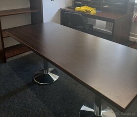 Kancelářský nábytek - 11