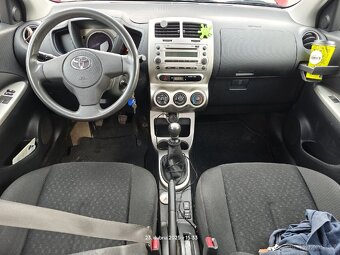 Toyota Urban Cruiser 1,3 VVTi - 11