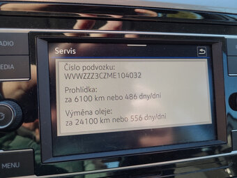 VOLKSWAGEN PASSAT 2,0 TDI - 11