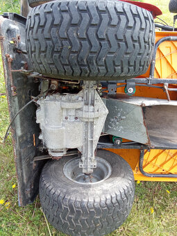 Zahradní traktor - 11
