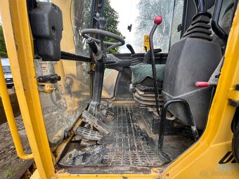 Komatsu PW 95 R - 11