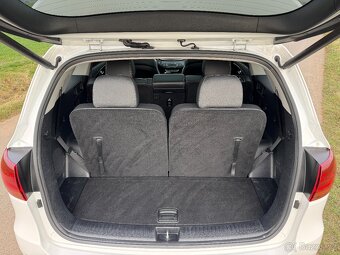 Kia Sorento 2.2 CRDi GT-Line, Panorama, 7míst, záruka, DPH - 11