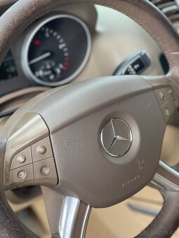 Mercedes-Benz ML, 320CDi 4MATIC - na splátky pro všechny - 11