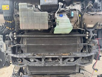 Ford F-MAX - 11